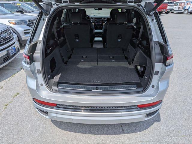 2025 Jeep Cherokee - $51,995