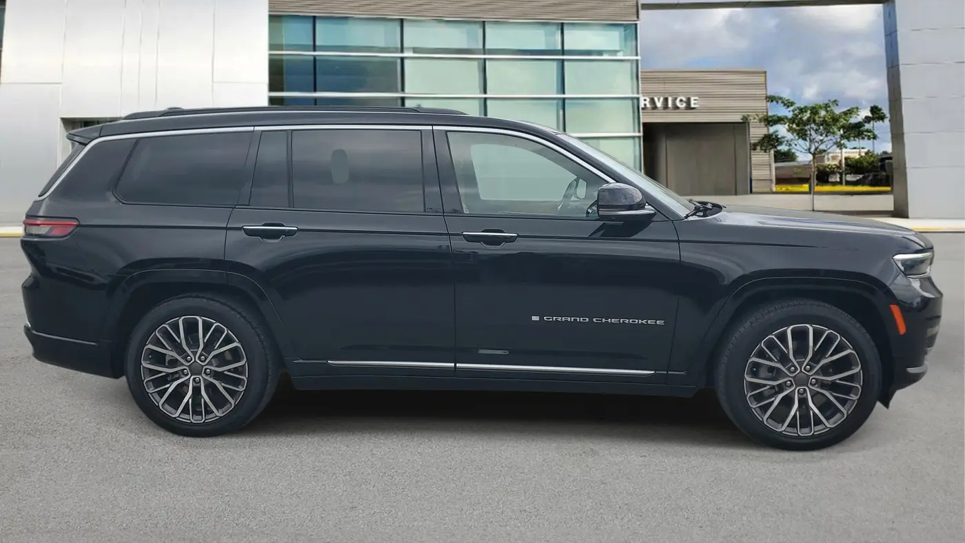 2024 Jeep Grand Cherokee L Summit