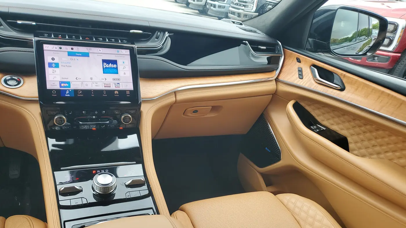 2024 Jeep Grand Cherokee L Summit