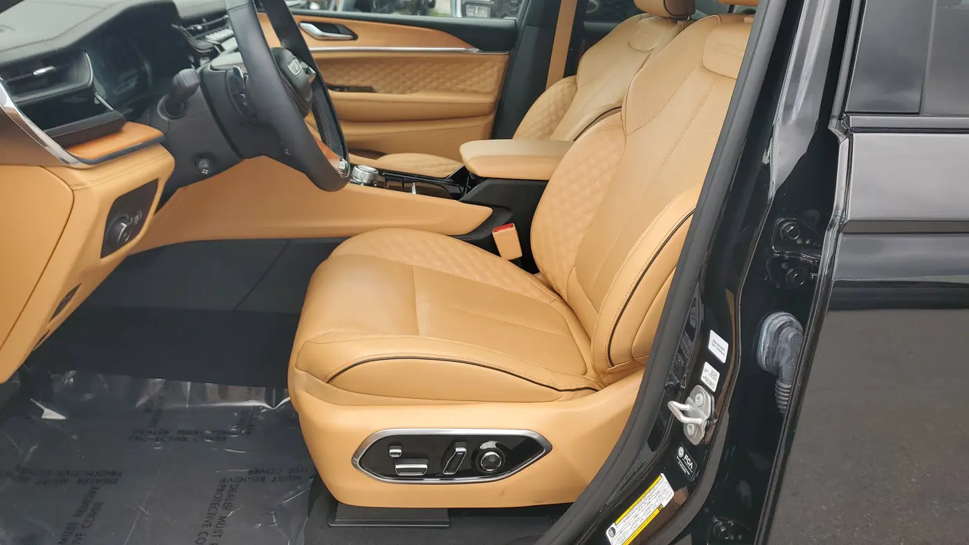 2024 Jeep Grand Cherokee L Summit