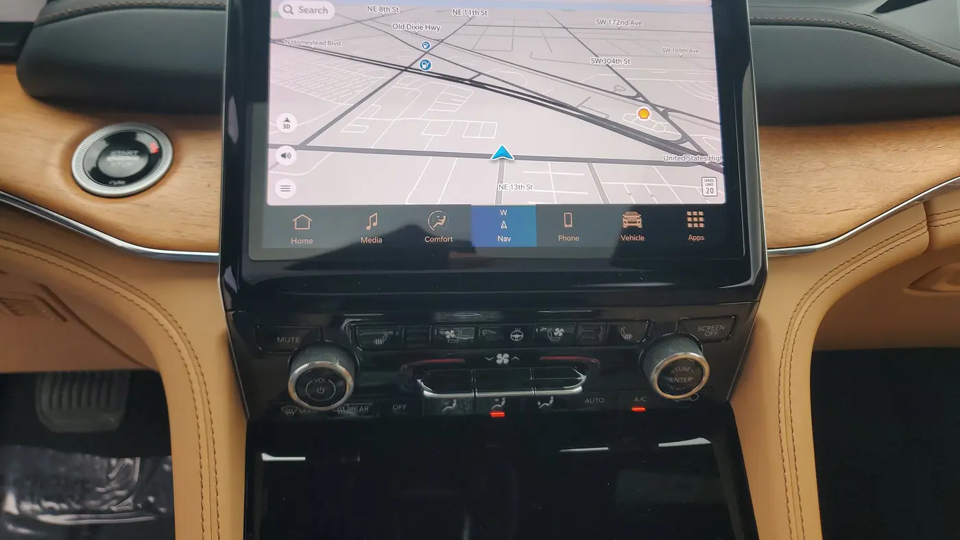 2024 Jeep Grand Cherokee L Summit