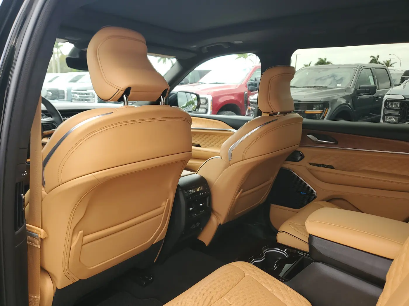 2024 Jeep Cherokee - $44,880