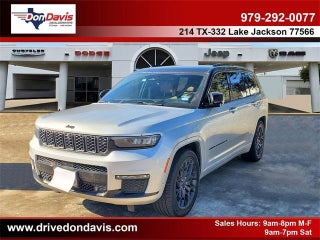 2024 Jeep Grand Cherokee L with Silver Zynith Exterior