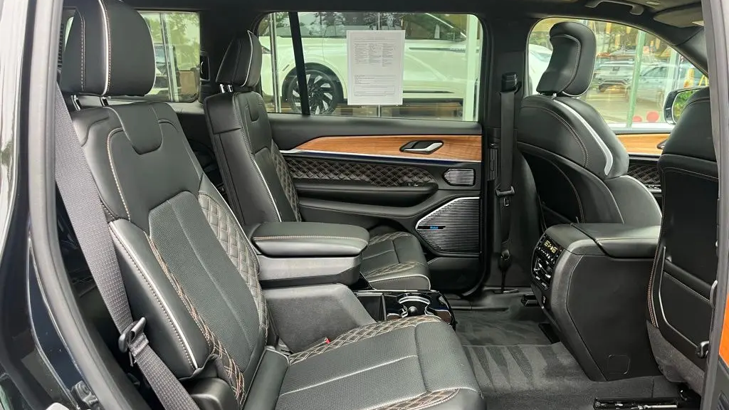 2025 Jeep Grand Cherokee L Summit Reserve