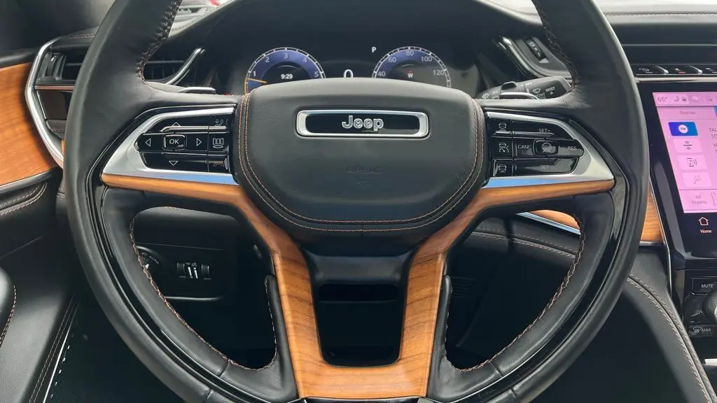 2025 Jeep Grand Cherokee L Summit Reserve