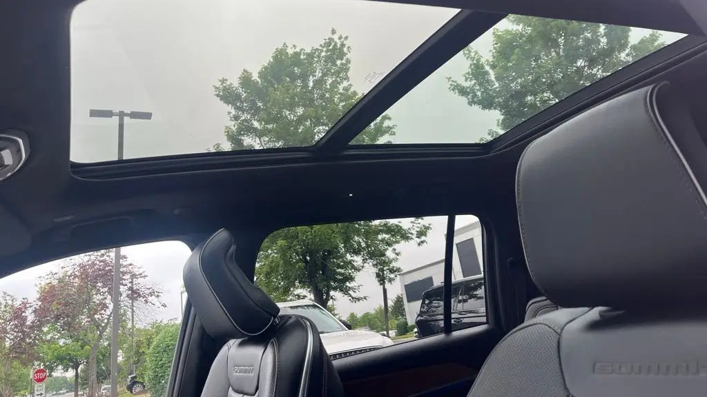 2025 Jeep Grand Cherokee L Summit Reserve