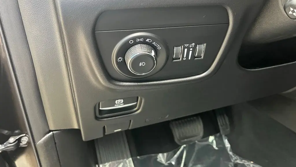 2025 Jeep Grand Cherokee L Summit Reserve