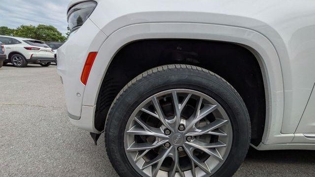 2023 Jeep Grand Cherokee L Summit