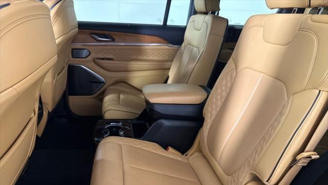 2021 Jeep Grand Cherokee L Summit