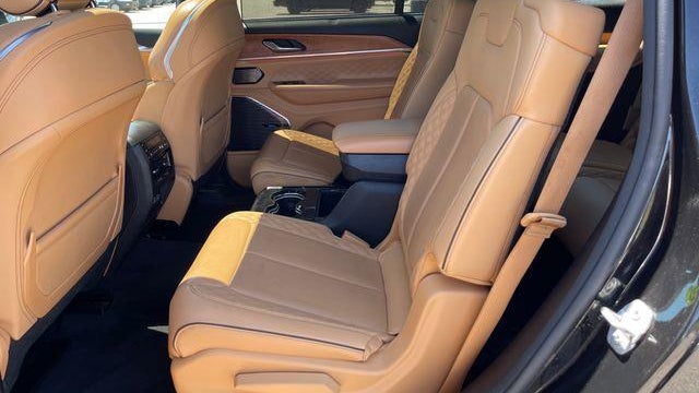 2021 Jeep Grand Cherokee L Summit