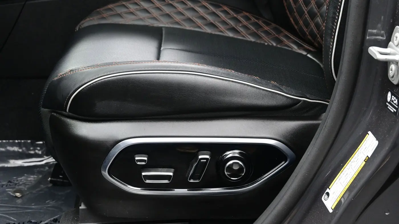 2025 Jeep Grand Cherokee L Summit