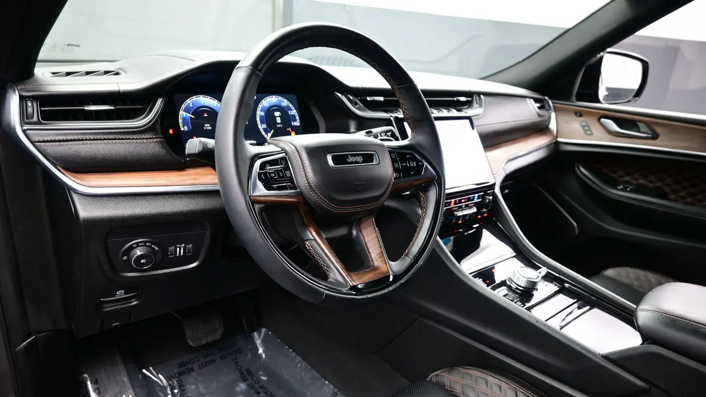 2025 Jeep Grand Cherokee L Summit