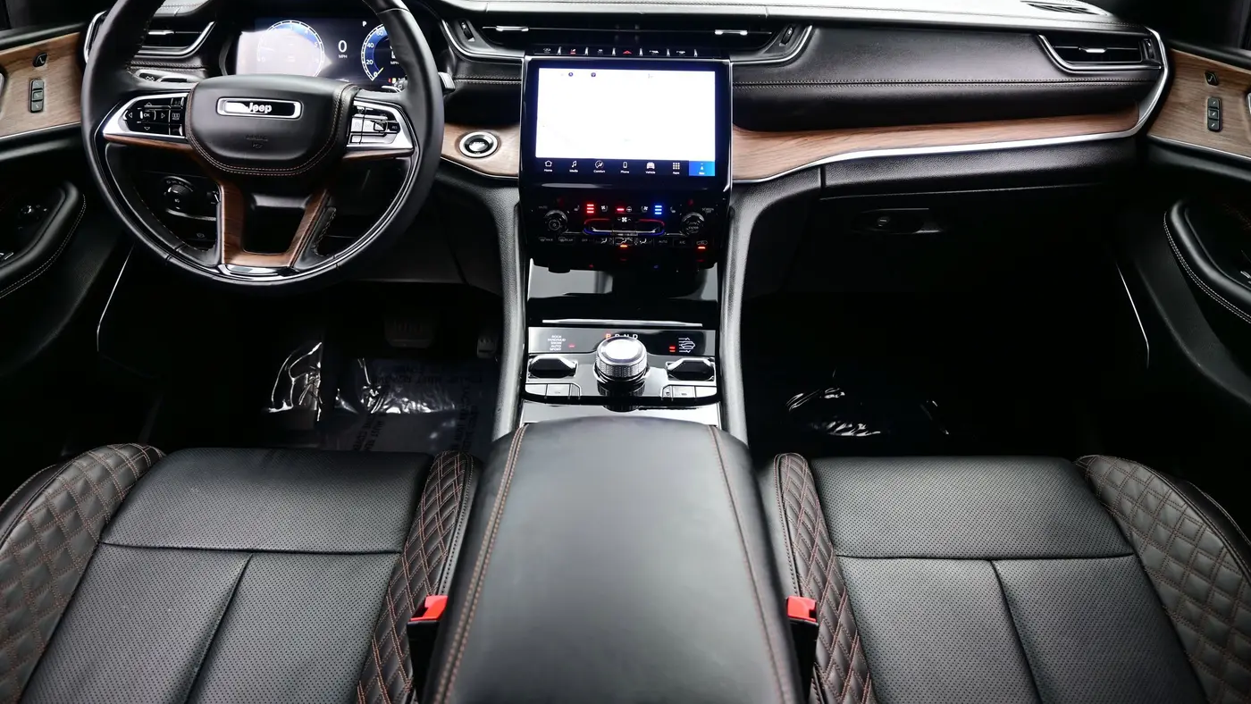 2025 Jeep Grand Cherokee L Summit