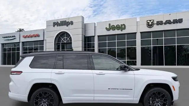 2026 Jeep Grand Cherokee L Summit
