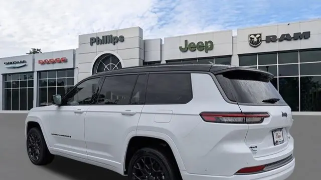 2026 Jeep Grand Cherokee L Summit