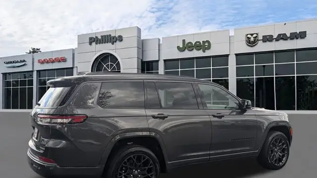 2026 Jeep Grand Cherokee L Summit