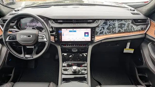 2026 Jeep Grand Cherokee L Summit