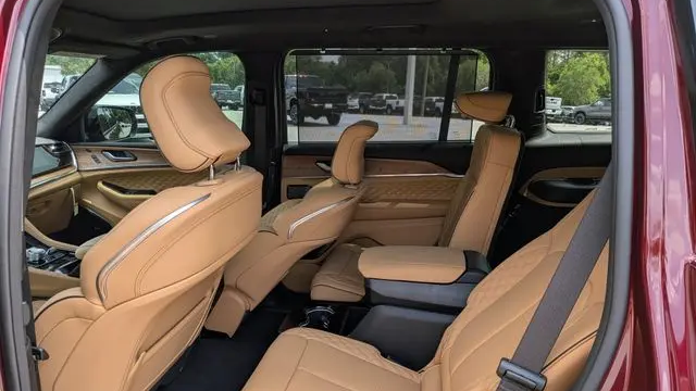 2026 Jeep Grand Cherokee L Summit