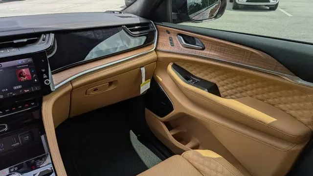 2026 Jeep Grand Cherokee L Summit