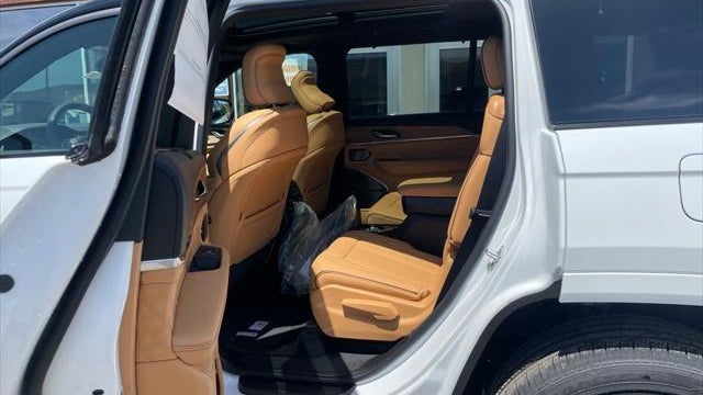 2026 Jeep Grand Cherokee L Summit