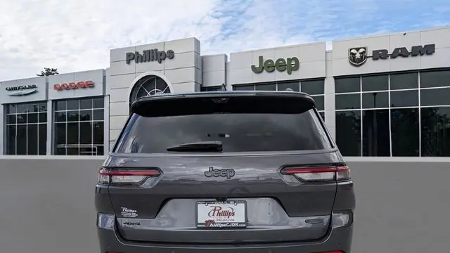 2026 Jeep Grand Cherokee L Summit