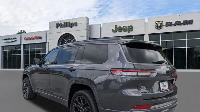 2026 Jeep Grand Cherokee L Summit