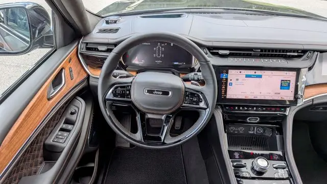 2026 Jeep Grand Cherokee L Summit