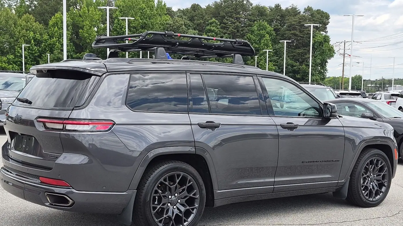2023 Jeep Grand Cherokee L Summit