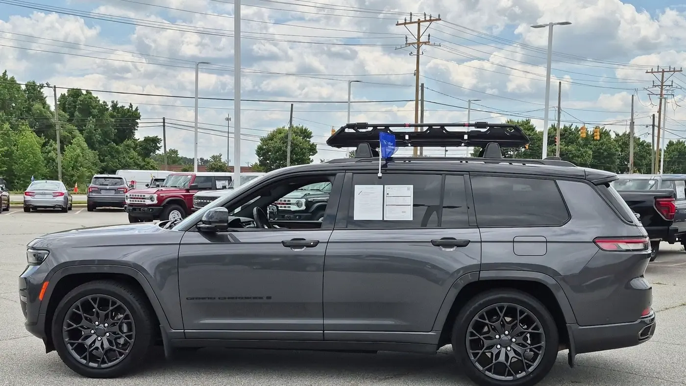 2023 Jeep Grand Cherokee L Summit