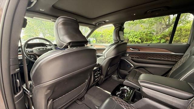 2023 Jeep Grand Cherokee L Summit