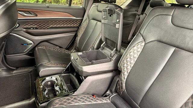 2023 Jeep Grand Cherokee L Summit