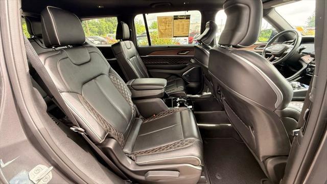 2023 Jeep Grand Cherokee L Summit