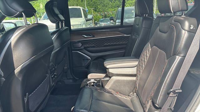 2022 Jeep Grand Cherokee L Summit