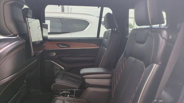 2024 Jeep Grand Cherokee L Summit Reserve
