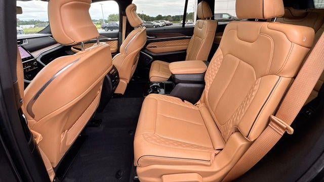 2023 Jeep Grand Cherokee L Summit