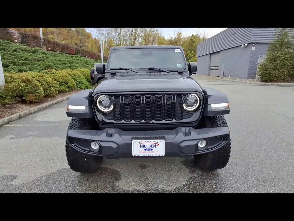 2024 Jeep Wrangler - $39,995