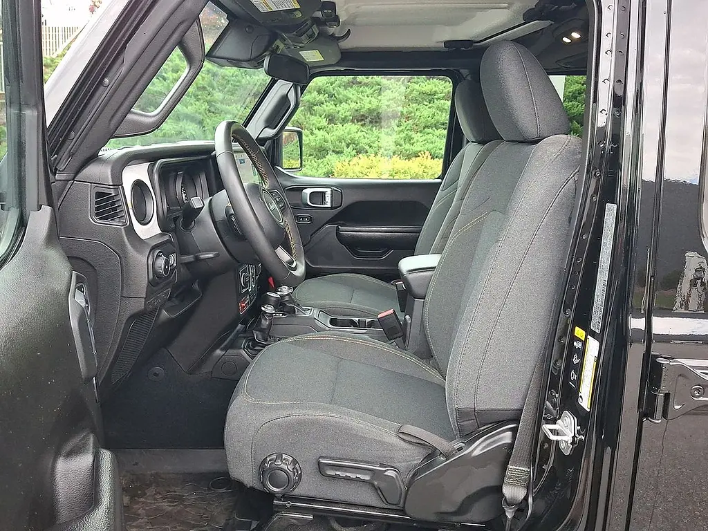 2024 Jeep Wrangler - $39,995