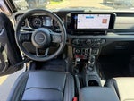 2025 Wrangler Thumbnail 16