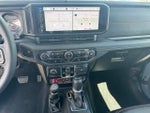 2025 Wrangler Thumbnail 15