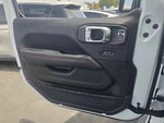 2026 Wrangler Thumbnail 15