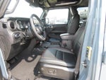 2025 Wrangler Thumbnail 25
