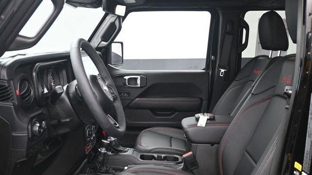2025 Jeep Wrangler Rubicon X