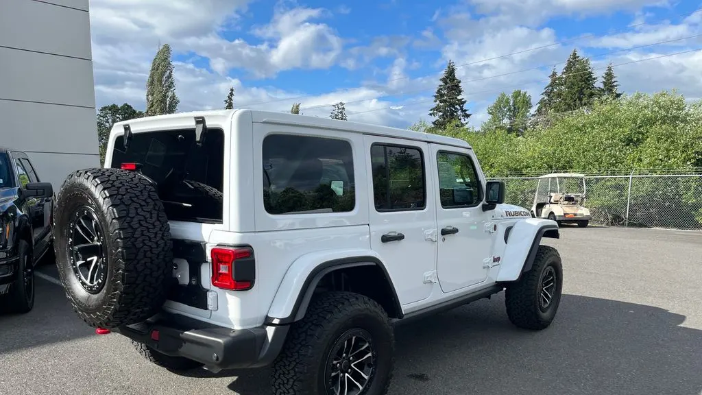 2024 Jeep Wrangler Rubicon