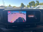 2025 Wrangler Thumbnail 17