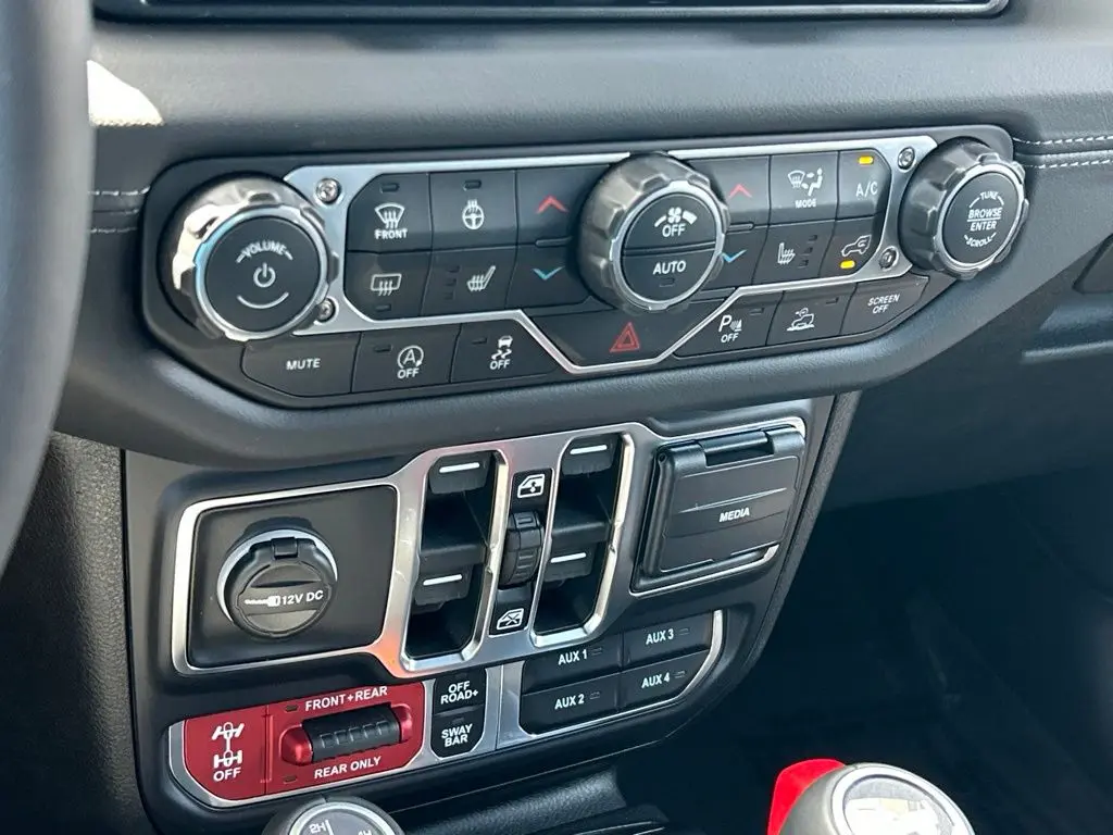 2026 Jeep Wrangler - $49,499