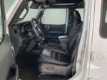 2025 Wrangler Thumbnail 16