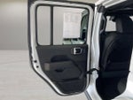 2025 Wrangler Thumbnail 22