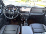 2025 Wrangler Thumbnail 24