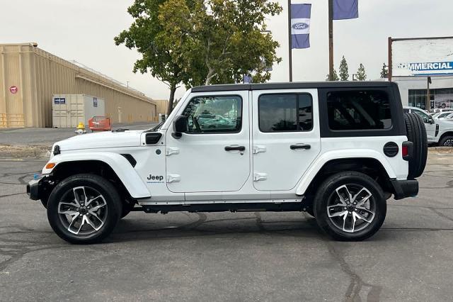 2024 Jeep Wrangler - $24,250