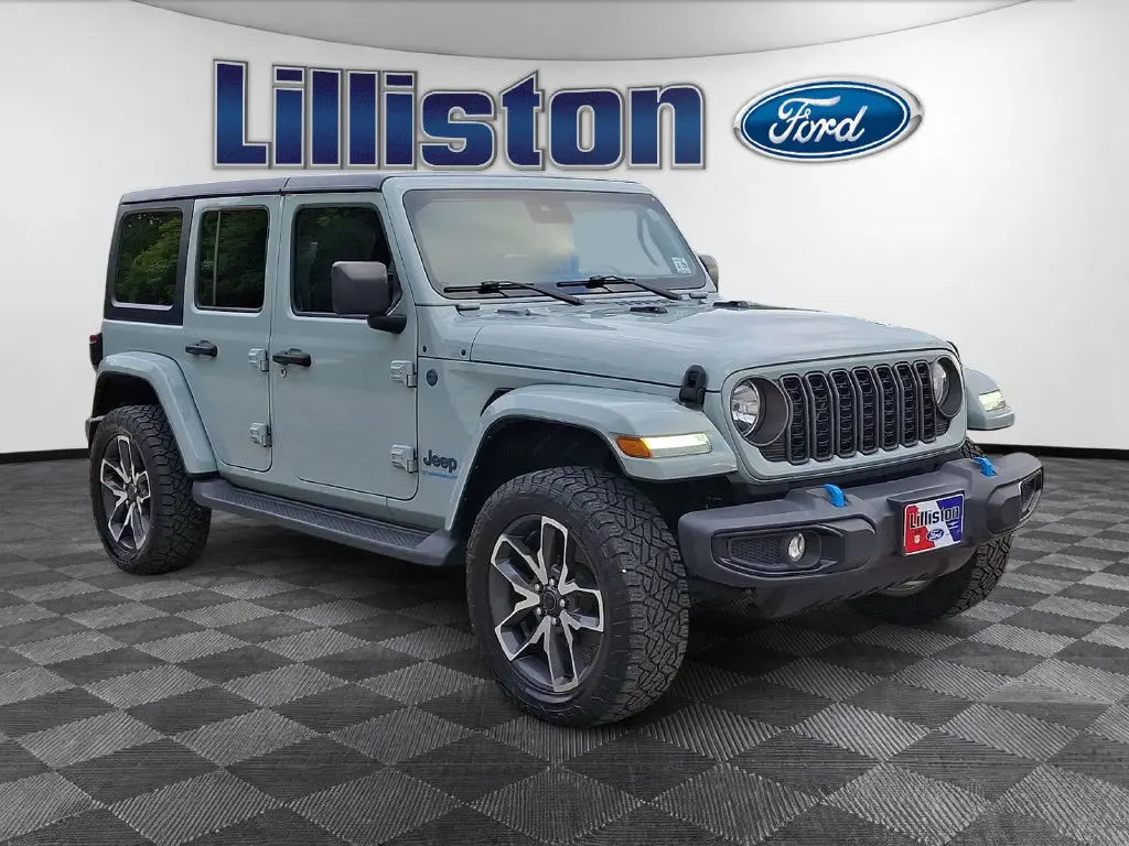 2024 Jeep Wrangler - $25,718